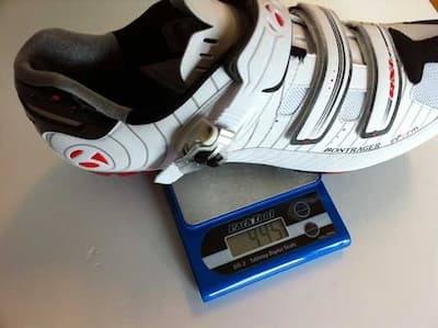 cycling shoes weight